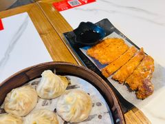 -馋三尺蟹粉小笼(人民广场店)