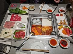 -海底捞火锅(百乐门广场店)