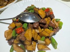 -顺峰海鲜酒楼(省府店)