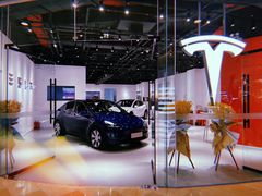 -TESLA 特斯拉(北京颐堤港体验店)