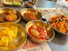 -草家酱蟹炭火烤肉店(珲春南路二店)