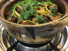 -渝君重庆火锅(嘉宾路店)