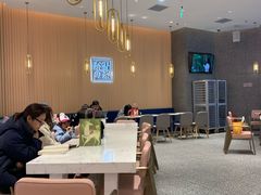 大堂-奈雪的茶(青岛卓悦里INTOWN店)