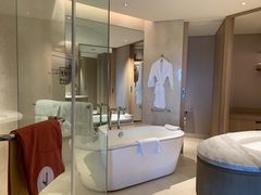 -上海佘山世茂艾美酒店