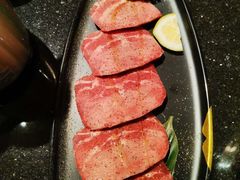 -韩烧牛中牛·甄选黑牛烤肉(黑金店)