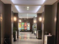 -亿香酒店