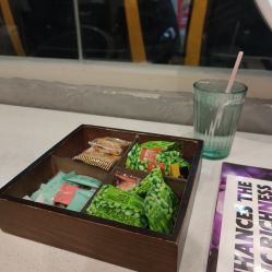 -时尚殿堂明星门店