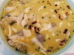 酸菜鱼-红樱桃·欢乐餐厅(太原里店)