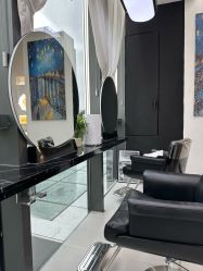 -U·NI SALON 造型