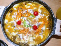 -山城外·非遗酸菜鱼(新都汇融店)