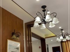 -老人和饭店(淮海中路店)