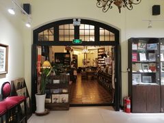 -良友书坊(安徽路店)