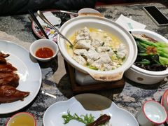 -百联临沂购物中心(临沂路店)