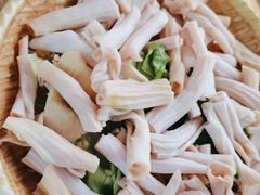 -三个椰子·现砍椰子鸡(金源CBD店)