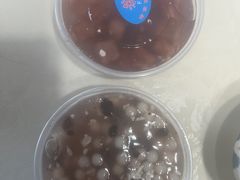 -芳婆糕团店(王府大街店)