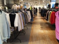 -三福时尚(三峡广场华夏银座店)