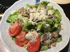蘑菇芝士色拉-炼火烤肉店