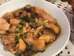 冬菇蒸滑鸡-熠盛·本帮菜Bistro(永嘉路店)
