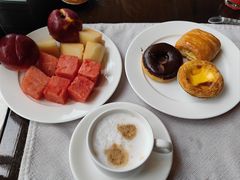 -宁波东钱湖华茂希尔顿酒店·湖畔全日餐厅