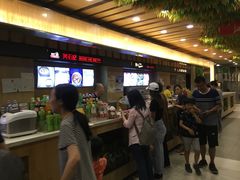 等位区-仁恒美食庭苑(仁恒海河广场店)