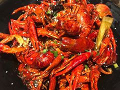 -巴厘龙虾·榜首油焖大虾(音乐学院·沿江酒馆店)