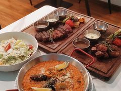 -拾挚扒房(招商花园城店)