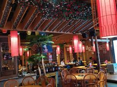 -野山舂·贵州现舂酸汤火锅(鸿通城店)