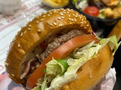 -The Habit Burger Grill 哈比特汉堡(爱琴海店)