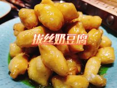 -蒙古苍狼蒙餐