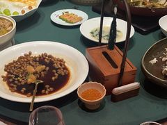 -荷风细雨·中国茶宴(世纪大道店)