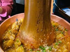 土司铜锅油焖鸡-浩海火烧云傣家菜(京广店)