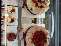 -花花卷卷·鲜食蛋糕(静安久光百货店)