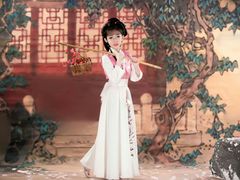 -九月鹰飞汉服摄影工作室