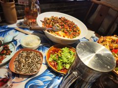 -川流不息·地道川菜·小龙虾(新松江路店)