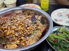 -周良天山牛杂城(天山路总店)
