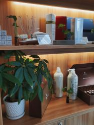 -丝客富脱发养发头皮馆