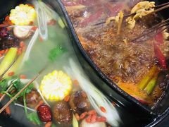 -灌县老妈砂锅串串香(万科红生活广场店)