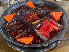 -正南齊北重庆老火锅(光华村直营店)