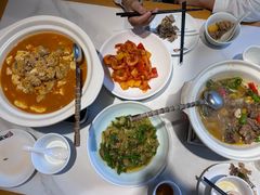-饭橘汉江码头·乡野土菜馆(静安路店)