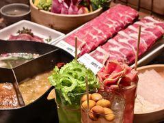 -三出山火锅(南京万象天地店)