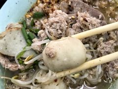 -榮泰米粉湯(Left Shop)