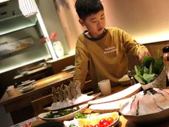 -呷哺呷哺(融创茂店)