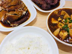 -正東记港味烧腊餐室(天鹅湖银泰城店)