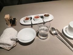 餐前小凉菜三样-荣轩(新荣记环球金融中心店)
