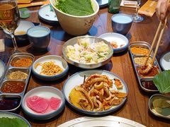 -明洞阿姨·韩式酱蟹烤肉·创意料理(三元桥店)