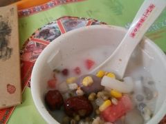 -海口骑楼小吃街