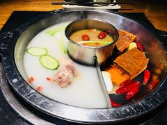 -巴邑火锅(江北万达店)