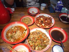 -老三样·美食研究中心(世贸路店)