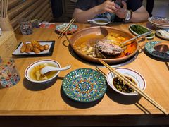 -洱火云南酸菜牛肉火锅(石景山当代商城店)