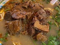 红烧牛三宝面-金杨拉面王小吃面馆·牛三宝面·红烧牛肉粉